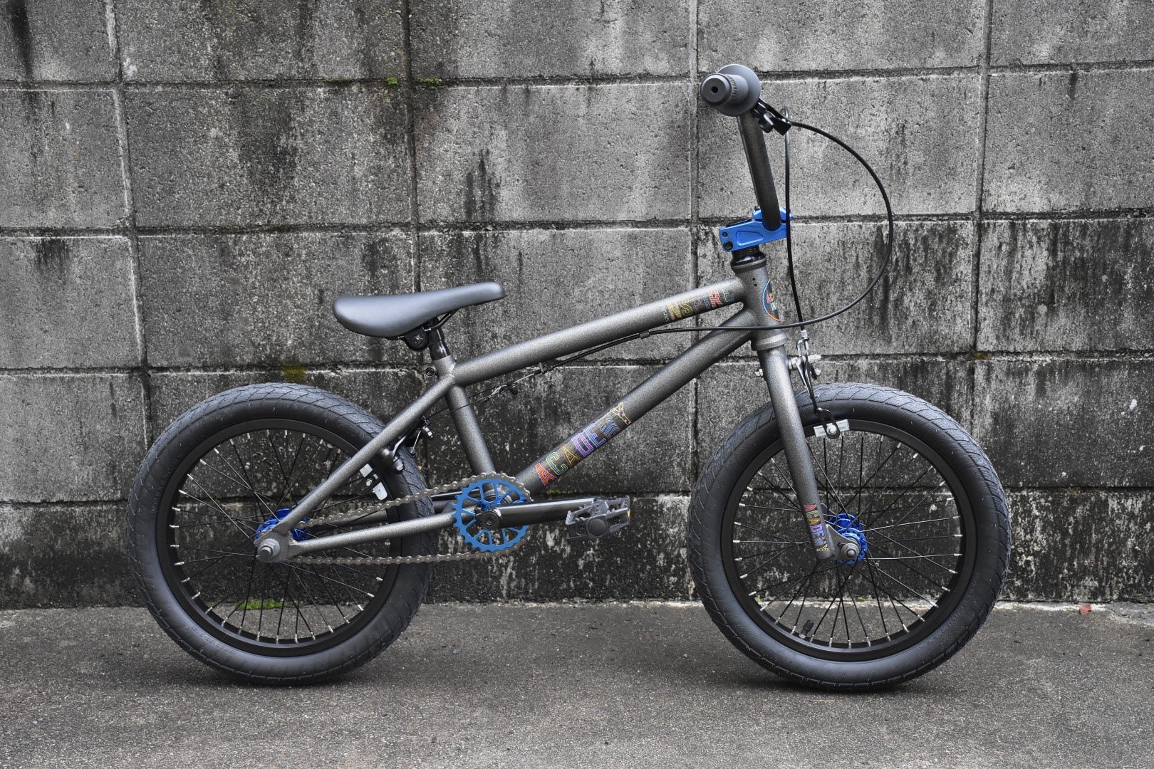 表彰台を狙うキッズにおすすめのBMX - ジテンシャデポ